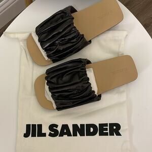 NIB Jil Sander Women’s Gathered Leather Tripon Slides. Black size EU 39.5/US 9.5